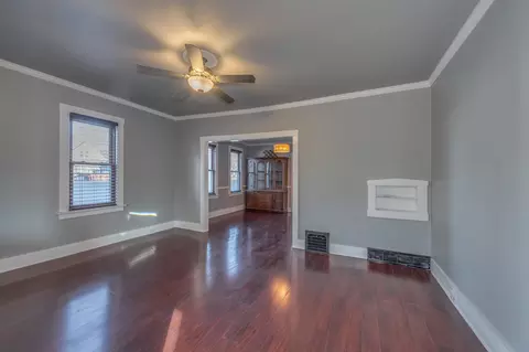 826 Kate St, Elgin, IL 60123 photo 7