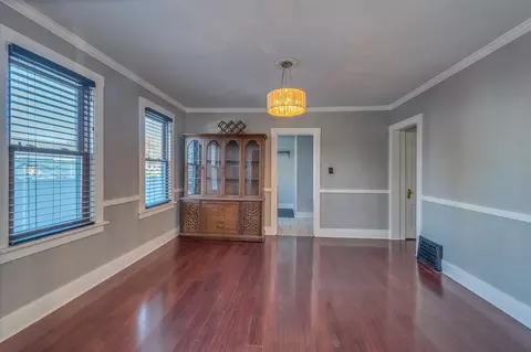 826 Kate St, Elgin, IL 60123 photo 9