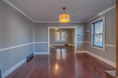 826 Kate St, Elgin, IL 60123 photo 10