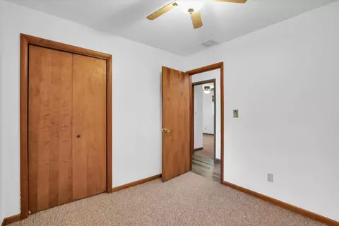 Bedroom - 849 N Piatt St, Bement, IL 61813 photo 6 of 6