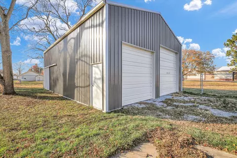 Other - 849 N Piatt St, Bement, IL 61813 photo 1 of 12