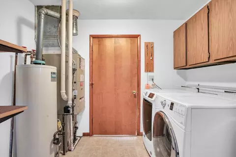 Other - 849 N Piatt St, Bement, IL 61813 photo 6 of 12
