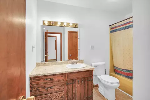 Bath - 849 N Piatt St, Bement, IL 61813 photo 2 of 2