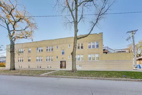 4411 W Wilson Ave #1, Chicago, IL 60630