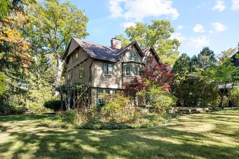 215 Prospect Ave, Highland Park, IL 60035