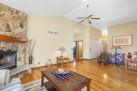 Living - Undisclosed, Elburn, IL 60119 photo 3 of 5