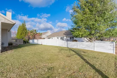 1612 Myra Ln, Bloomington, IL 61704 photo 45