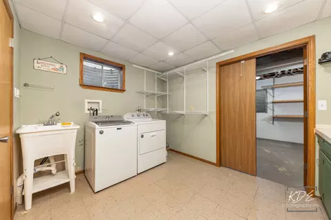 Other - 515 Cimarron Dr W, Aurora, IL 60504 photo 14 of 17