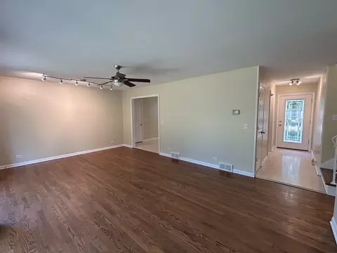 538 S 7th St, West Dundee, IL 60118 photo 6