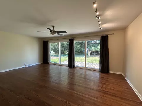 538 S 7th St, West Dundee, IL 60118 photo 5
