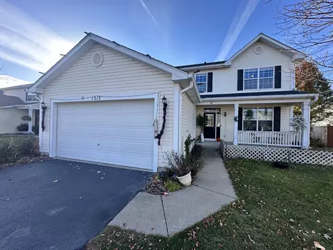 1313 Roth Dr, Joliet, IL 60431