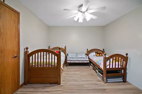 Bedroom - 225 Sibley Dr, Minooka, IL 60447 photo 4 of 5