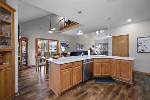 Kitchen - 225 Sibley Dr, Minooka, IL 60447 photo 4 of 4