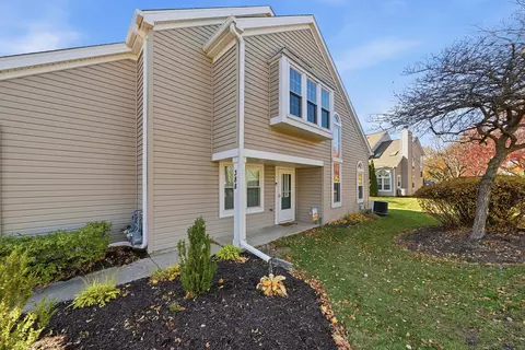 Undisclosed, Carol Stream, IL 60188