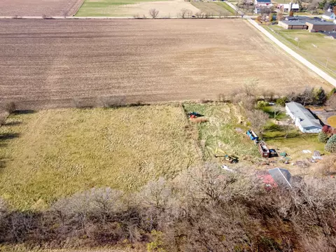 22105 Anthony Rd, Marengo, IL 60152