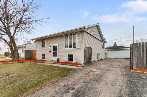 226 Healy Ave, Romeoville, IL 60446
