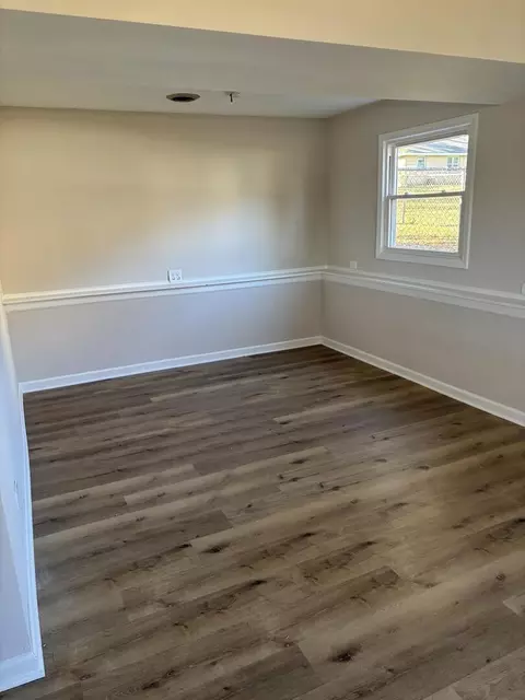 613 S Broadway St, Mchenry, IL 60050 photo 8