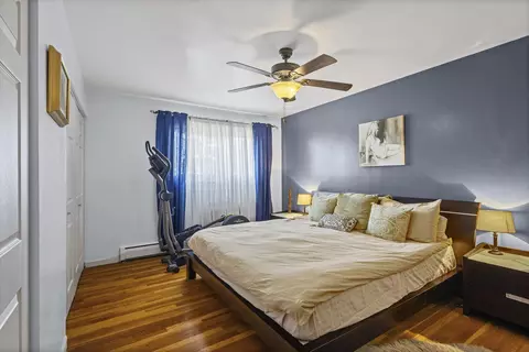Bedroom - 9561 Dee Rd #1D, Des Plaines, IL 60016 photo 2 of 2