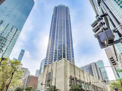 512 N Mcclurg Ct #1704, Chicago, IL 60611