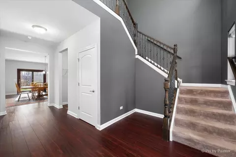 Entry Way - 4375 Rudyard Kipling Rd, Elgin, IL 60124 photo 2 of 6