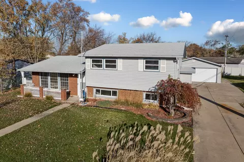 9446 Magnolia Ave, Mokena, IL 60448