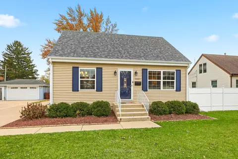 6607 Hubbard Ln, Tinley Park, IL 60477