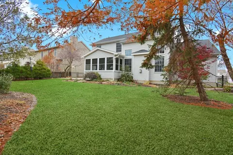 35 Greythorne Cir, Bloomington, IL 61704 photo 50