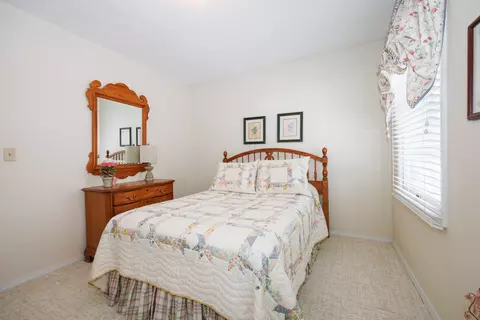 17 Downing Cir, Bloomington, IL 61704 photo 33