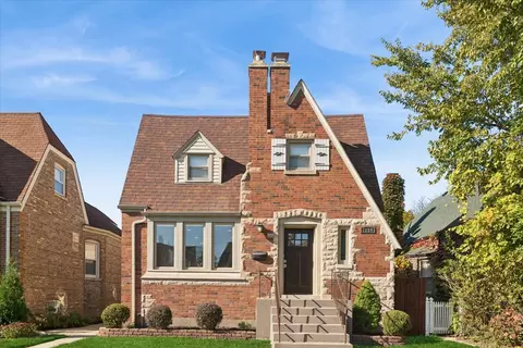 3254 N Rutherford Ave, Chicago, IL 60634
