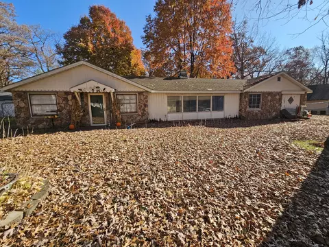 3205 N 17120 E Rd, Momence, IL 60954