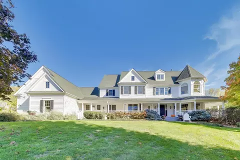 35 Dundee Ln, Barrington Hills, IL 60010