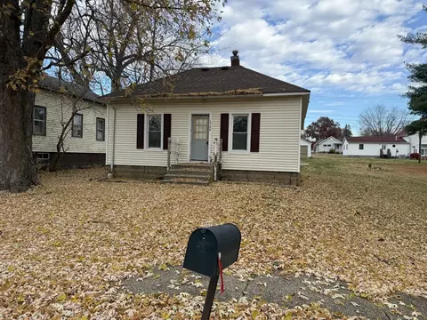 1706 Erie Ave, Savanna, IL 61074