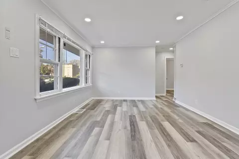 Living - 6813 S Champlain Ave, Chicago, IL 60637 photo 2 of 2