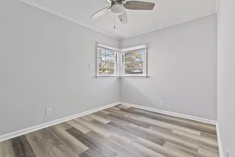 Bedroom - 6813 S Champlain Ave, Chicago, IL 60637 photo 2 of 3
