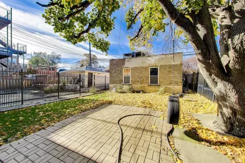 Exterior - 4640 N Saint Louis Ave, Chicago, IL 60625 photo 4 of 6