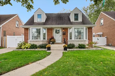 7457 W Ardmore Ave, Chicago, IL 60631