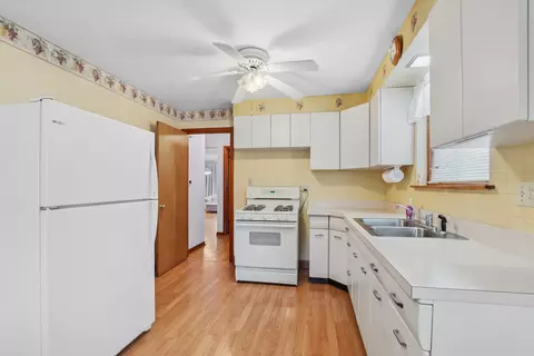 Kitchen - 4266 W 81st St, Chicago, IL 60652 photo 1 of 3