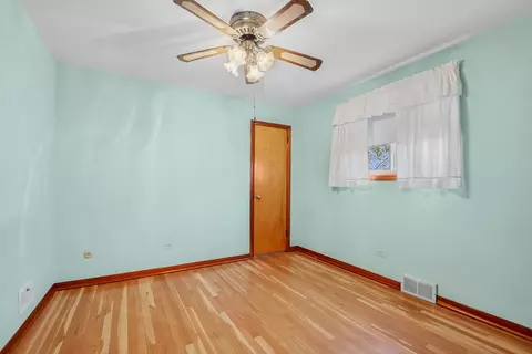Bedroom - 4266 W 81st St, Chicago, IL 60652 photo 1 of 4