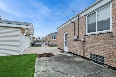 Exterior - 4266 W 81st St, Chicago, IL 60652 photo 4 of 5