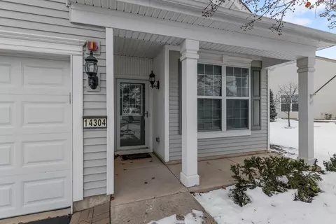 14304 Flagstaff Ct, Huntley, IL 60142