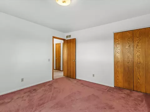 2110 E Angle Rd, Dakota, IL 61018 photo 24
