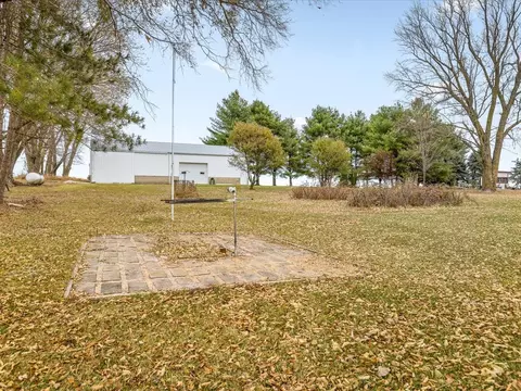 2110 E Angle Rd, Dakota, IL 61018 photo 40