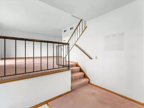 2110 E Angle Rd, Dakota, IL 61018 photo 8
