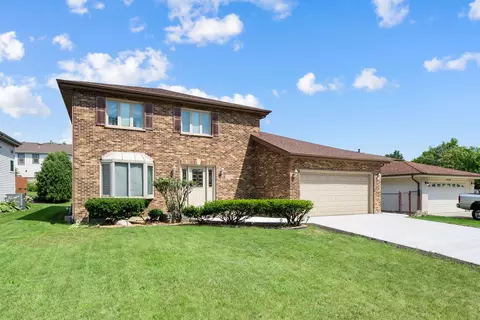 1520 Grove Dr, Addison, IL 60101