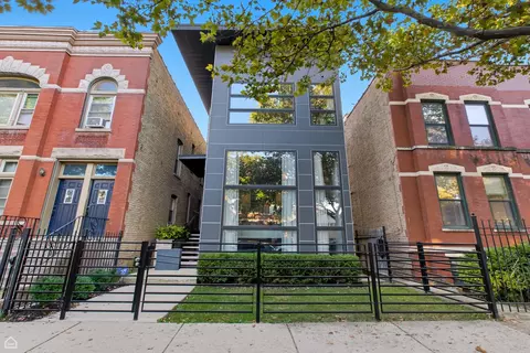 1534 N Maplewood Ave, Chicago, IL 60622
