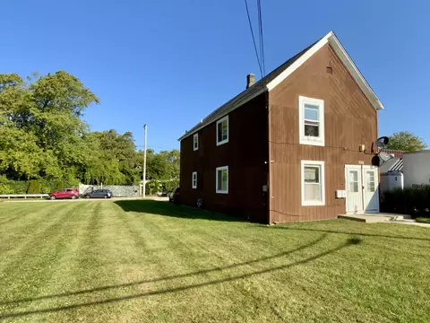 706 Broadway Ave, North Chicago, IL 60064
