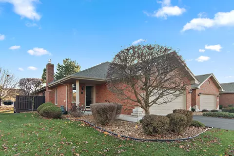 10433 San Luis Ln, Orland Park, IL 60467