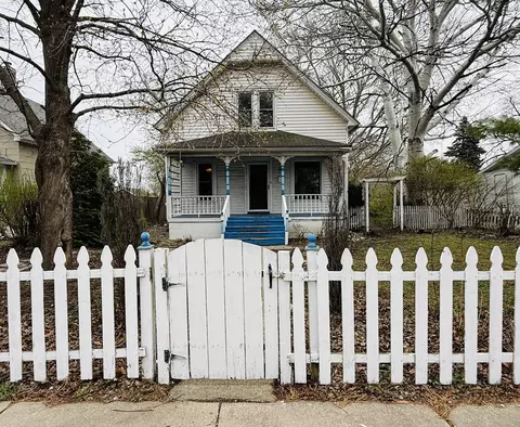 312 N Chicago St, Dwight, IL 60420