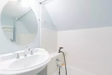Bath - 802 S Fell Ave, Normal, IL 61761 photo 2 of 2