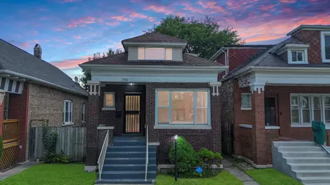 7533 S Eberhart Ave, Chicago, IL 60619